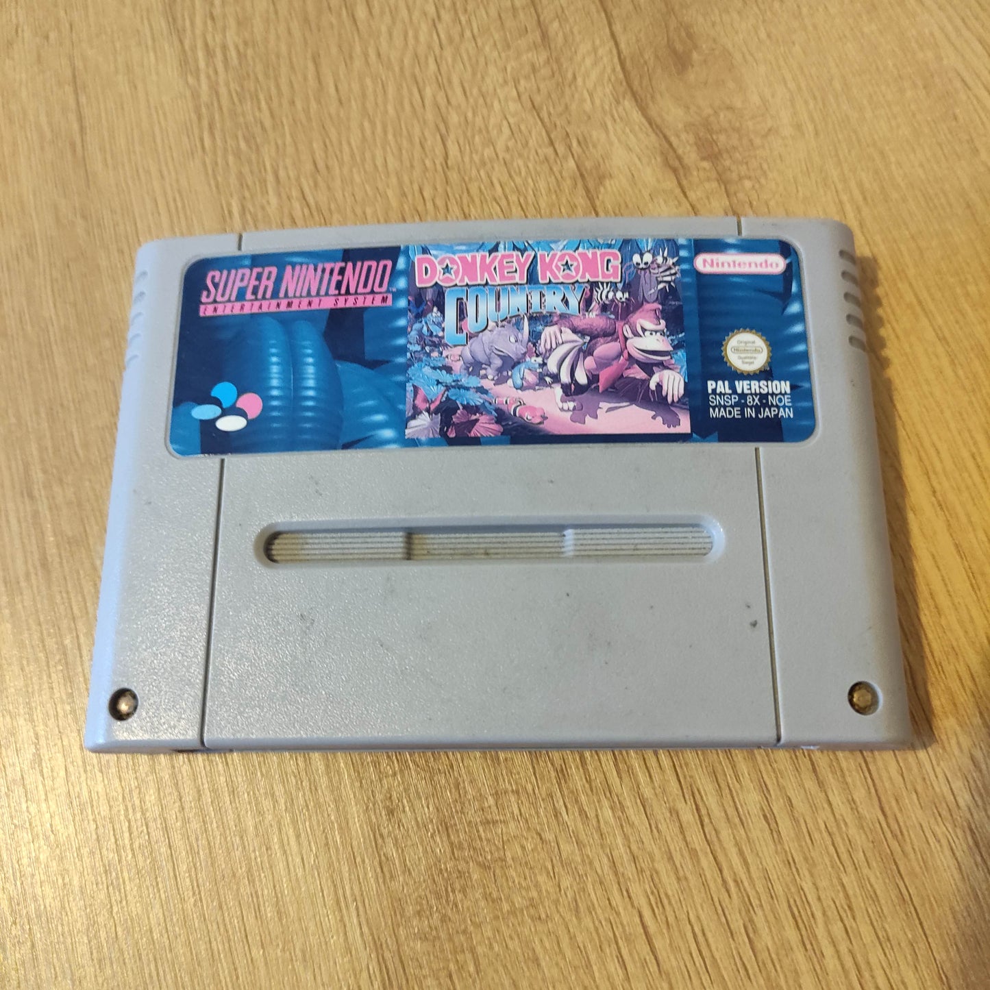 Donkey Kong Country SNES UNBOXED