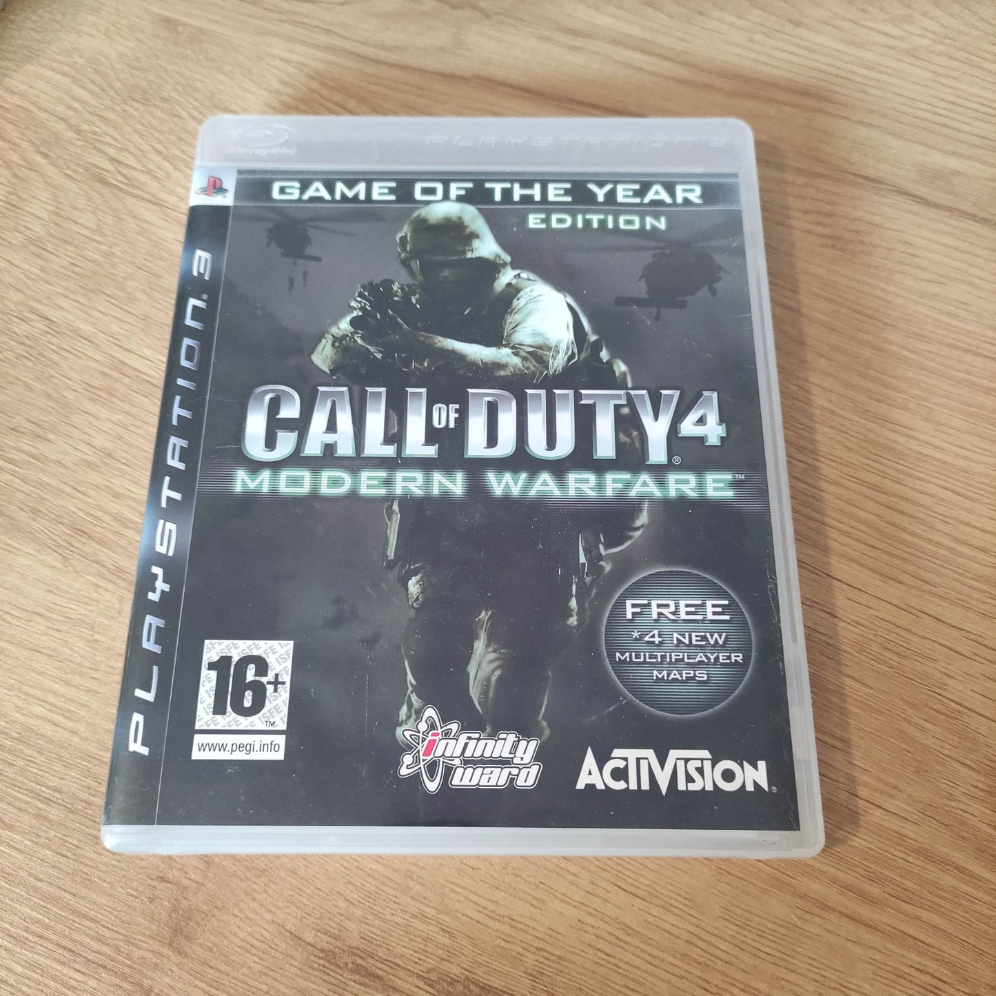 Call of Duty 4 World at War Boxed (PS3)