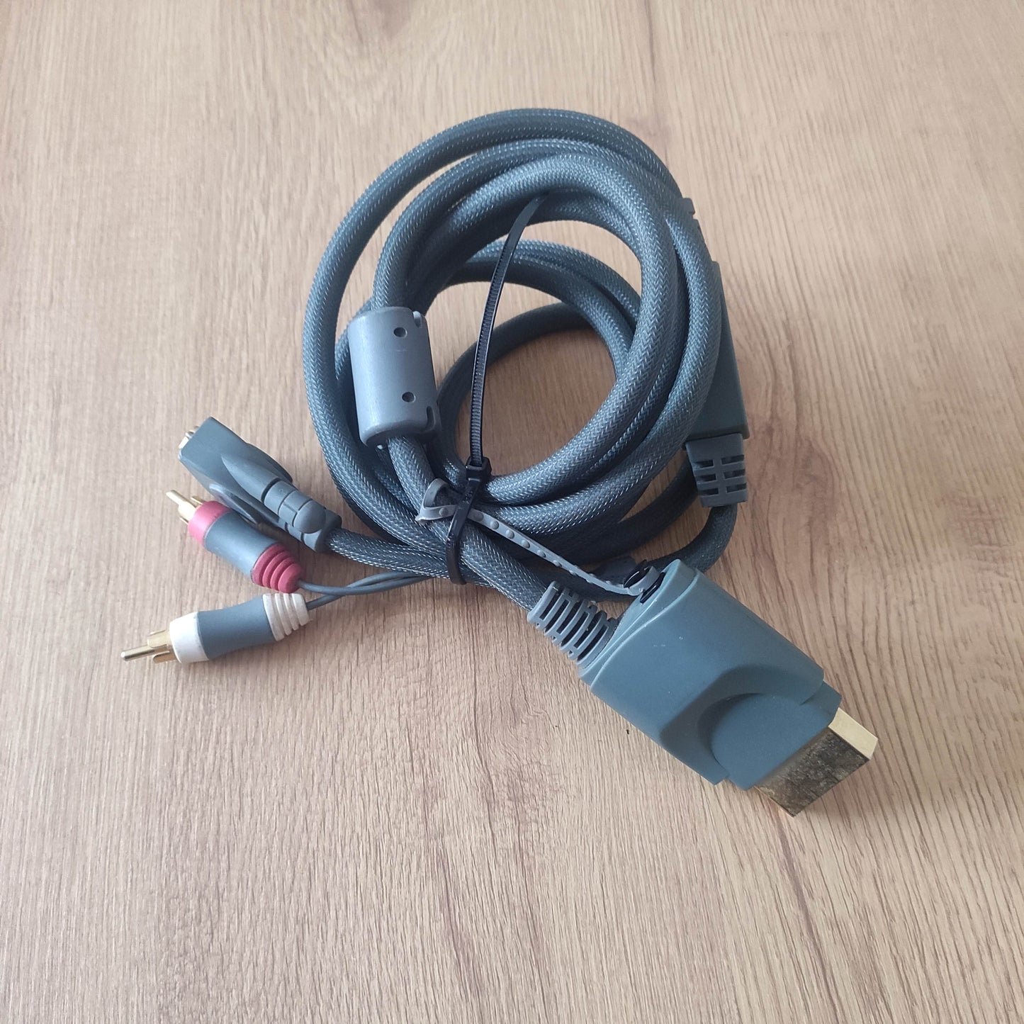 XBox 360 AV Cable (Logi3) - 8-Bit Exchange (8BitX)