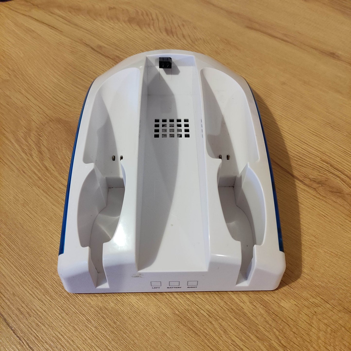 Nintendo Wii Charger Stand