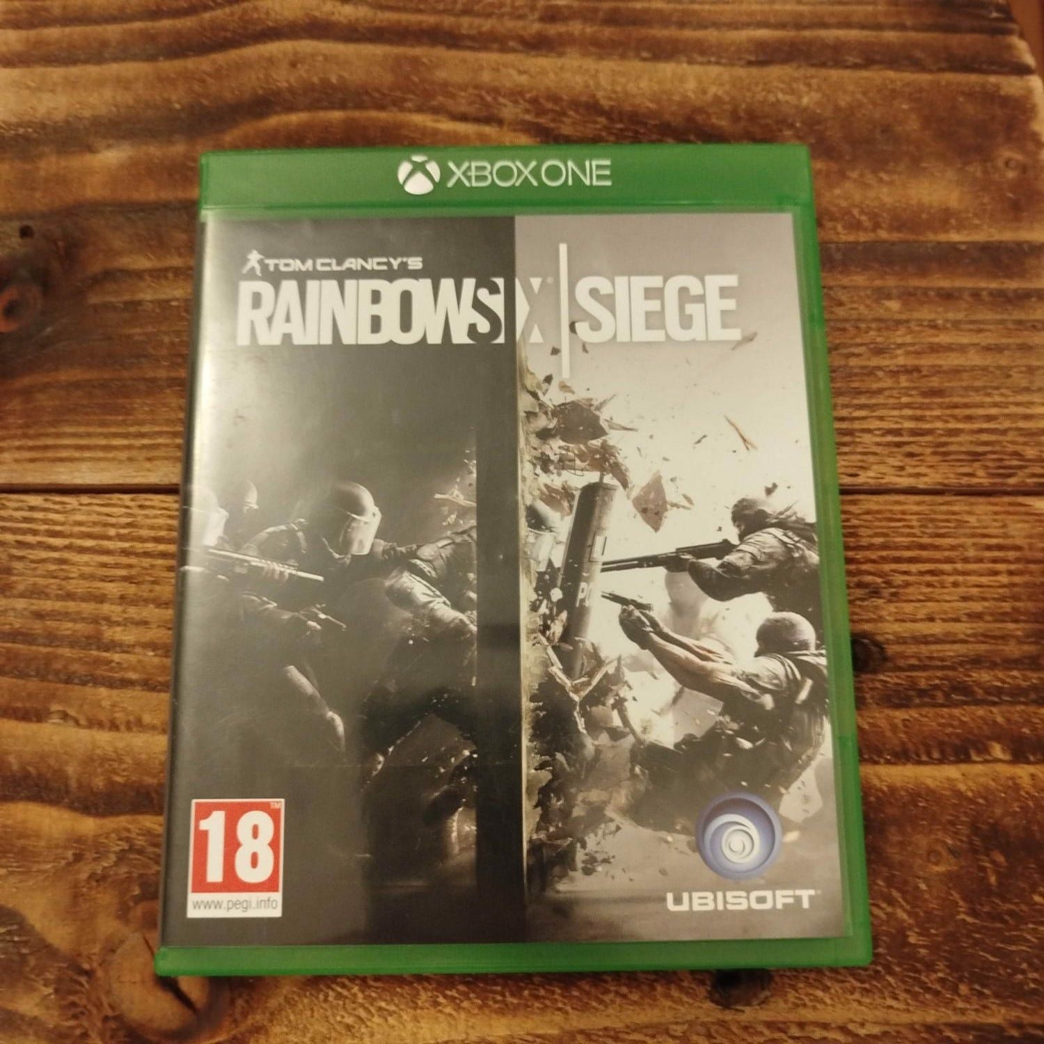 Tom Clancys Rainbox Six Siege (XBox ONE) - 8-Bit Exchange (8BitX)