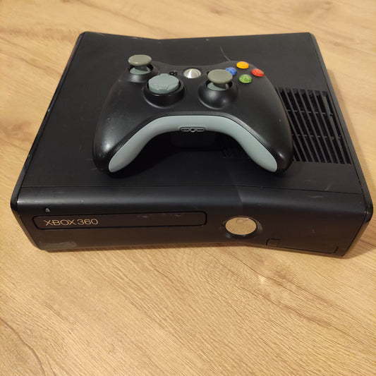 XBox 360 Slim console (Black)