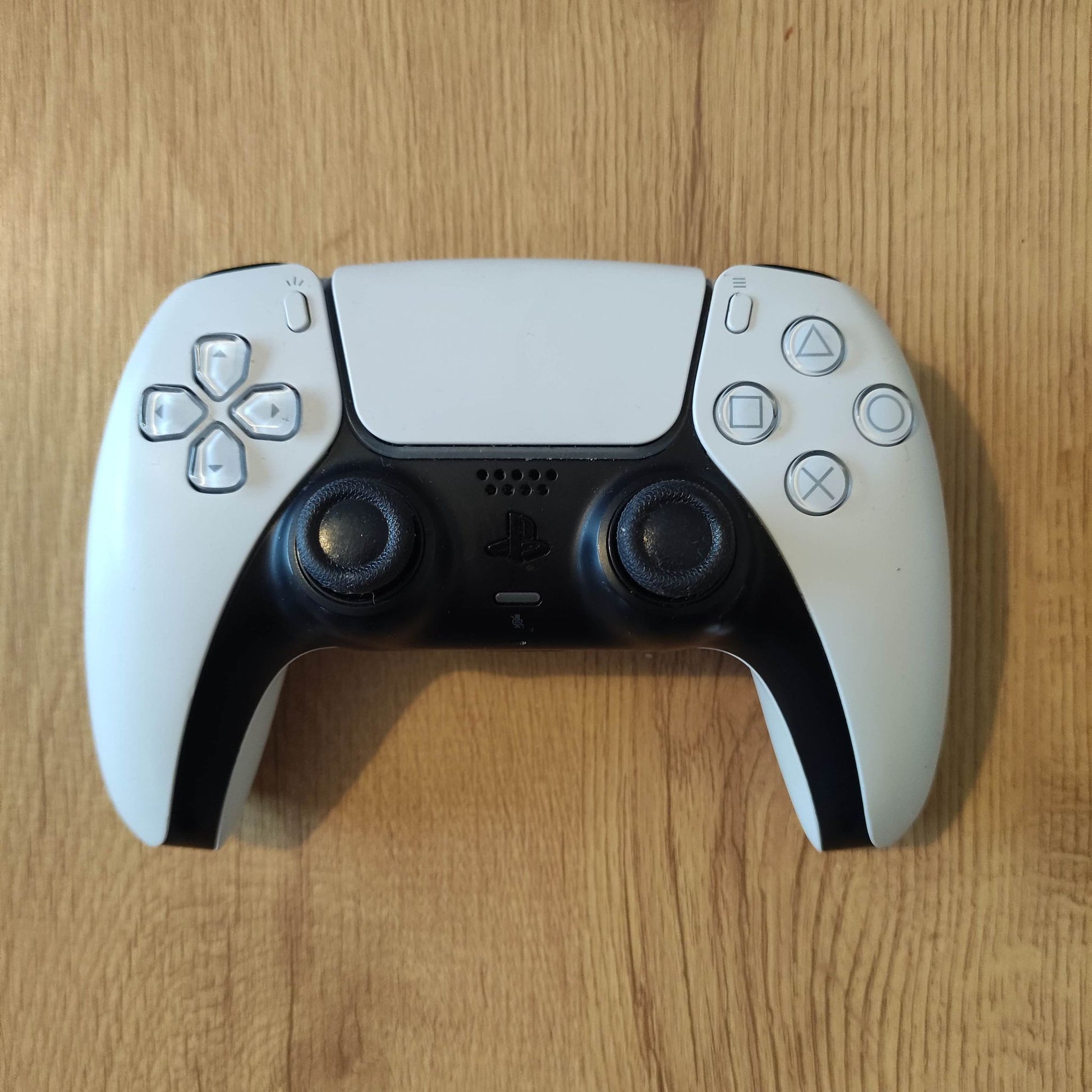 PS5 Controller - 8-Bit Exchange (8BitX)