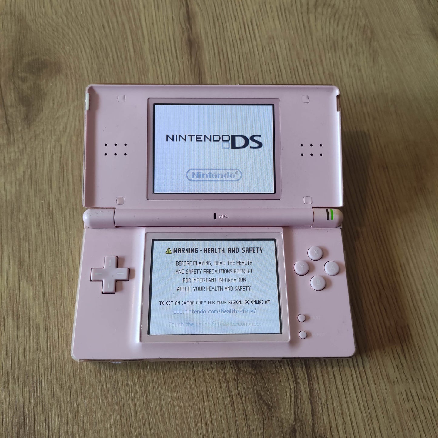 Nintendo DS Lite (pink)
