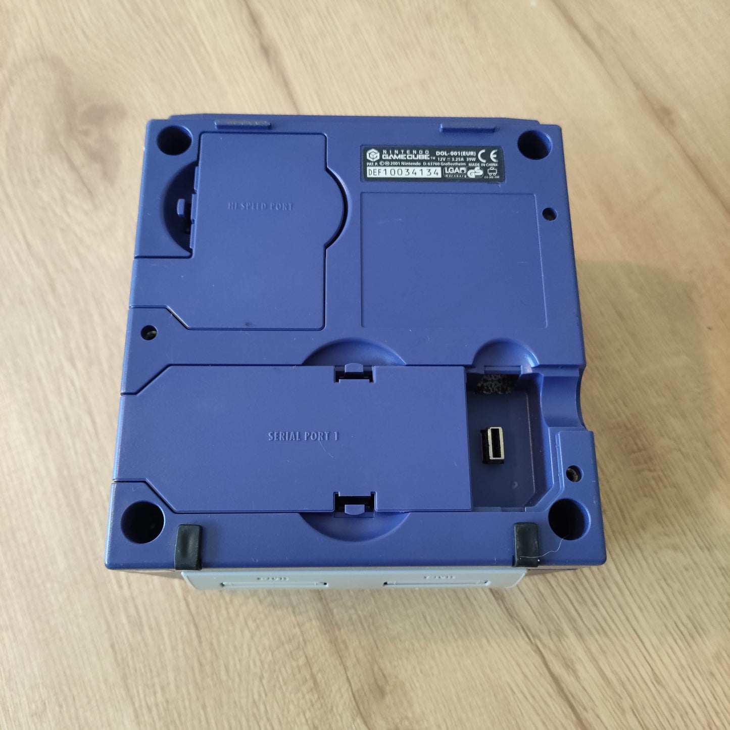 Nintendo Gamecube, Purple