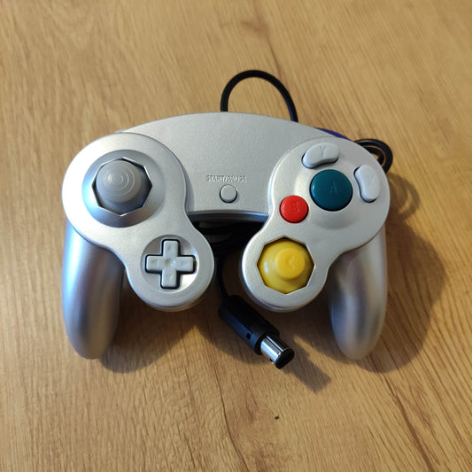 Silver Gamecube Controller