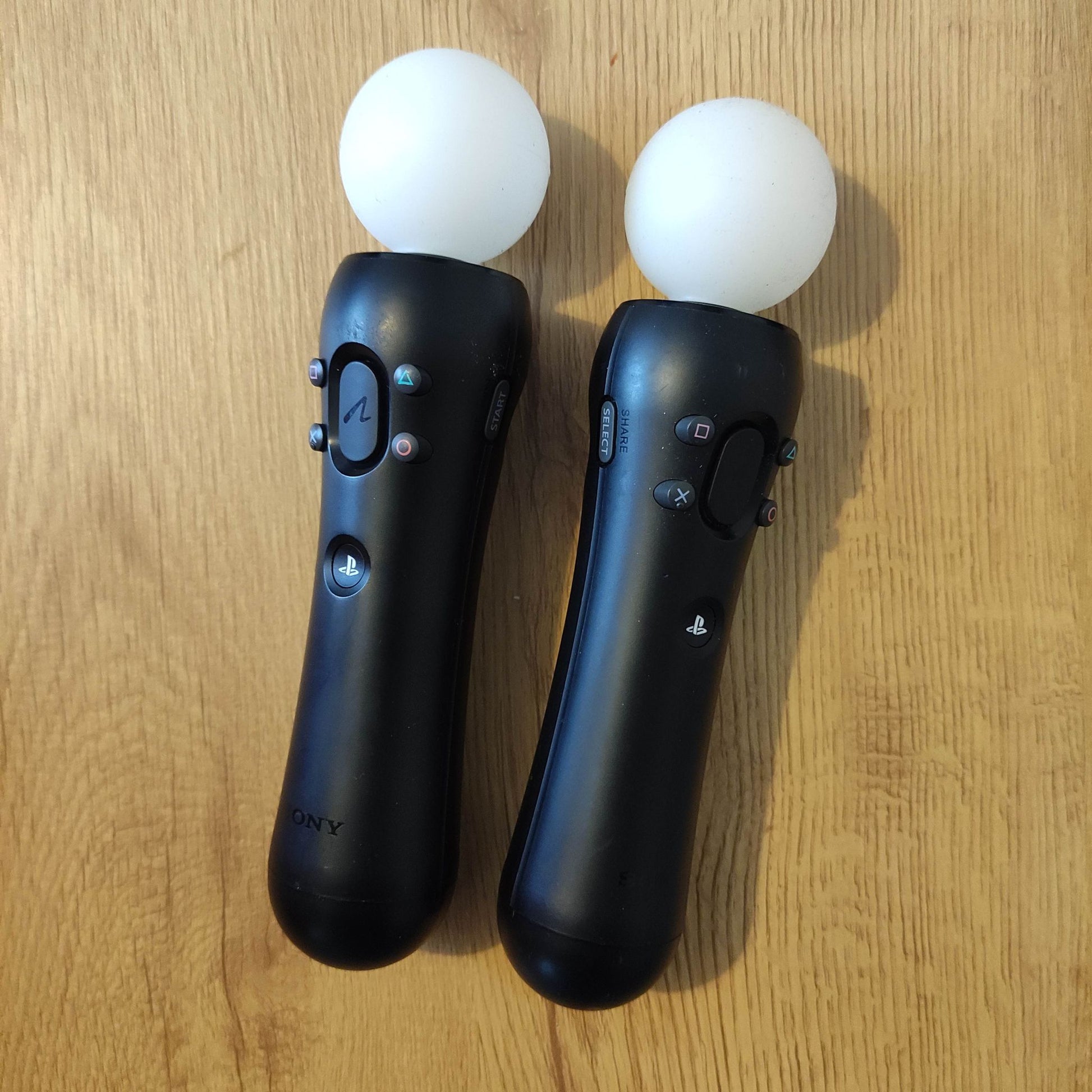 Playstation Move Motion Controller(PS4) - 8-Bit Exchange (8BitX)